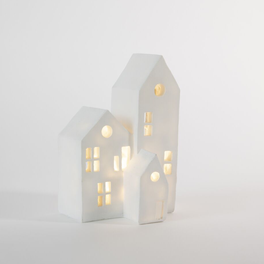 Poem Standing House Cluster of Three / White