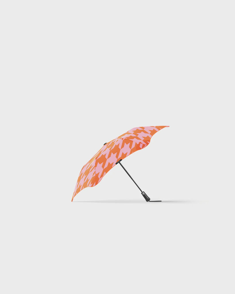 Blunt / Metro Umbrella / Houndstooth Candy