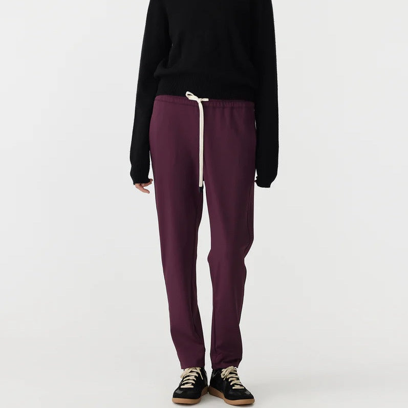 Bassike / Stretch Twill Tapered Pant / Burgundy