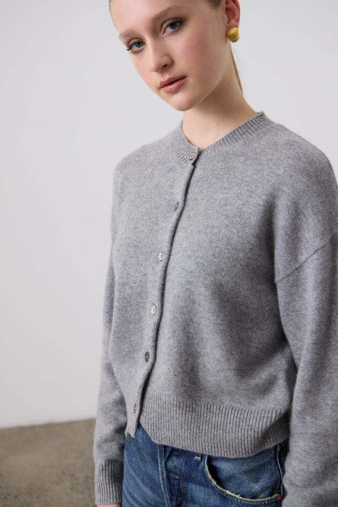 Laing Home / Boxy Crew Neck Cardigan / Cashmere / Grey Marle