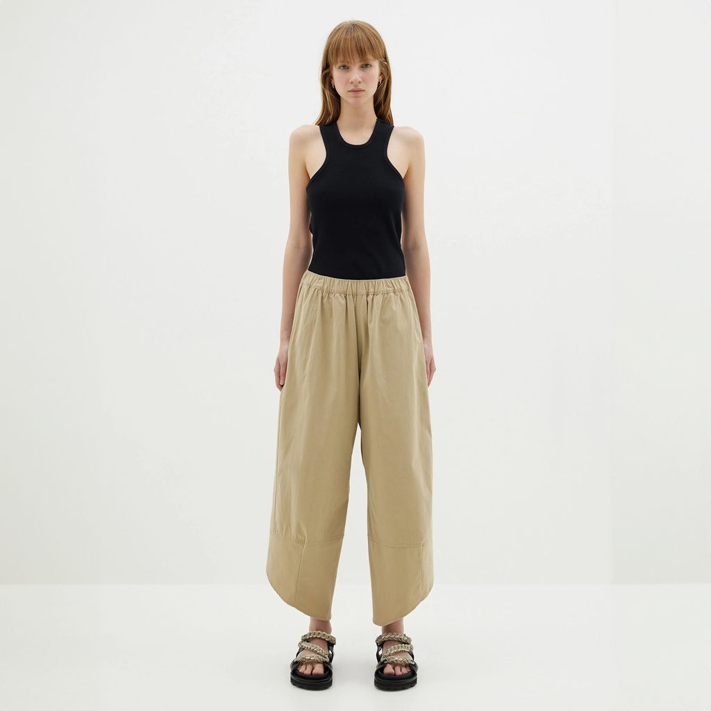 Bassike / Canvas Split Hem Pant / Tan