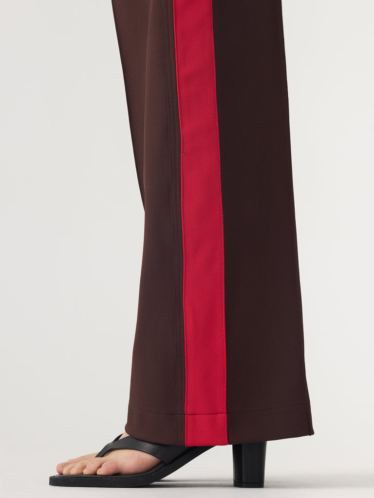 Bassike / Twill Stripe Detail Pant / Carob + Red