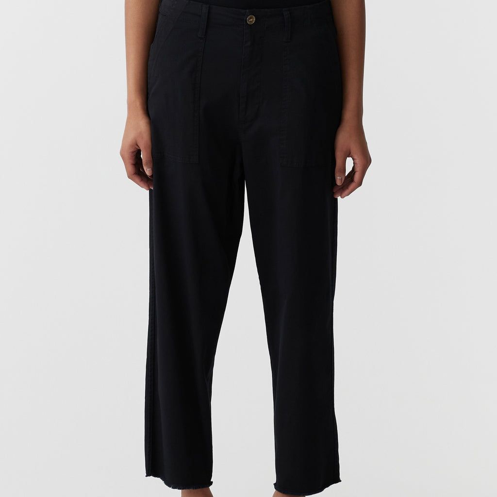 Bassike / Stretch Cotton Relaxed Pant / Black