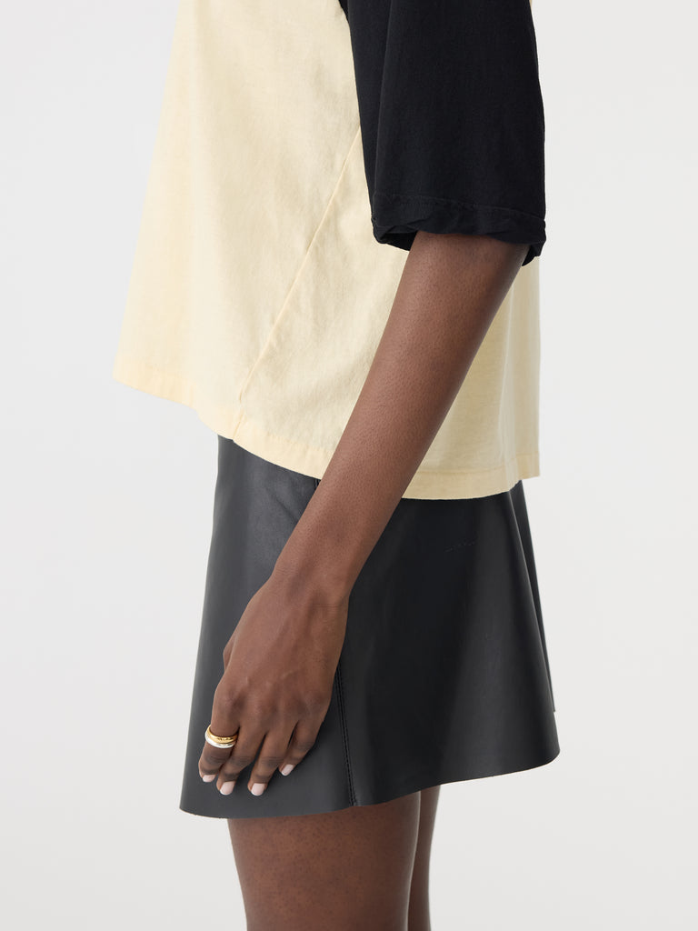 Bassike / Contrast Raglan T-Shirt / Black + Lemon Glaze