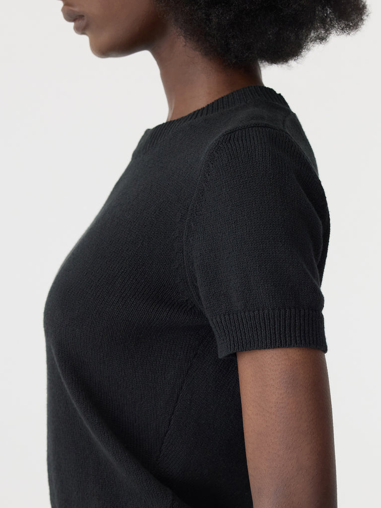 Bassike / Cotton Linen Slim Short Sleeve Knit / Black