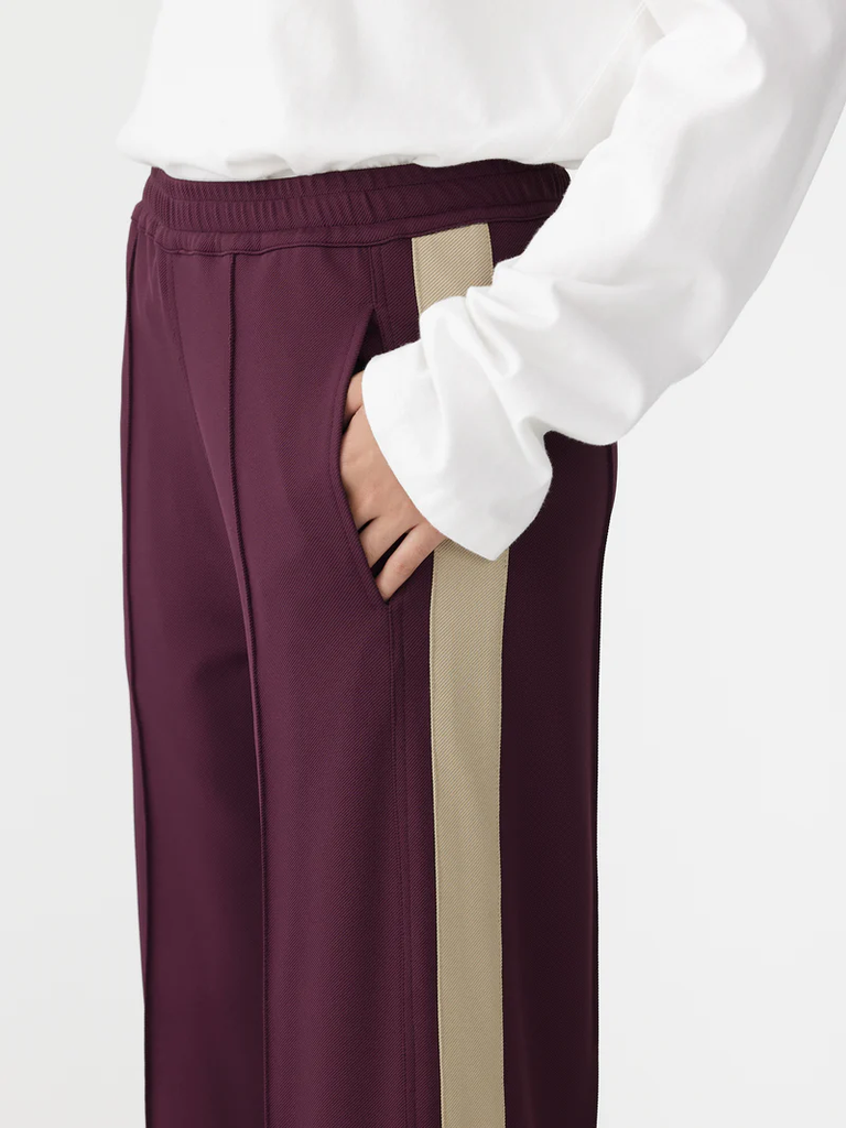 Bassike / Twill Stripe Detail Pant / Burgundy + Light Tan