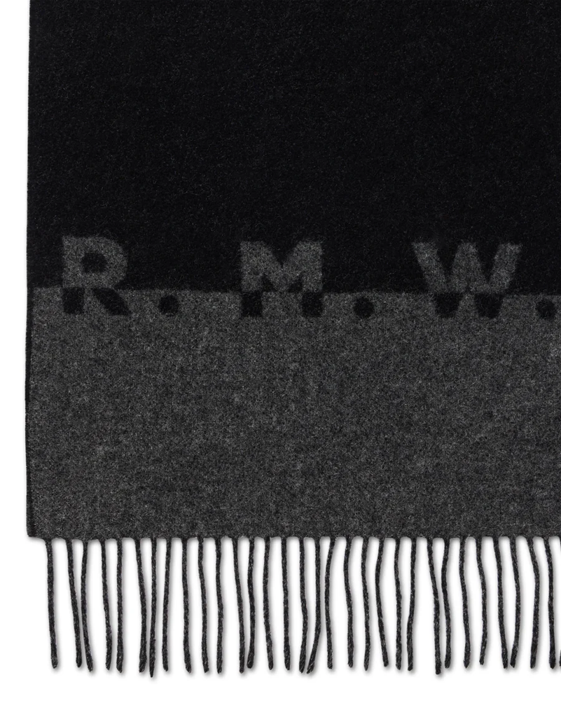 RM Williams / Logo Jacquard Scarf / Black + Charcoal
